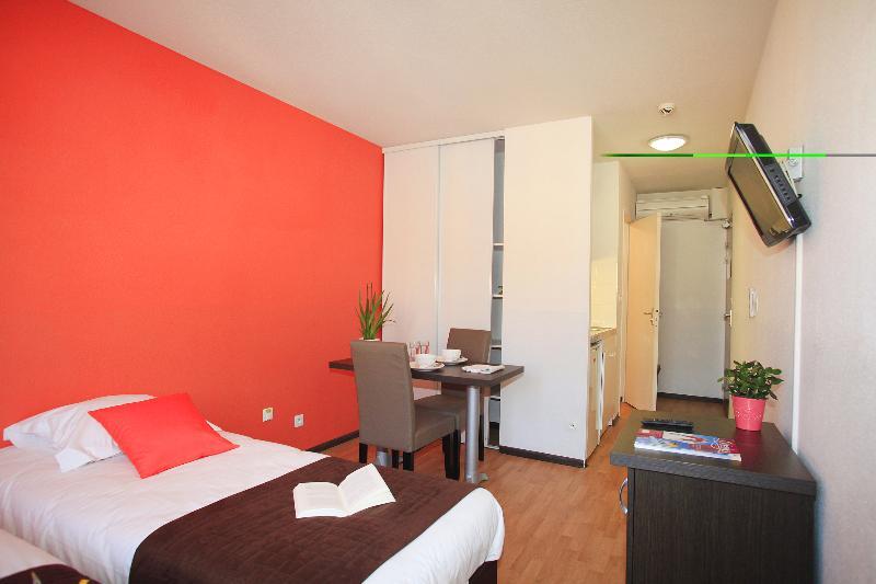 Zenitude Hôtel-Résidences Le Tholonet Esterno foto